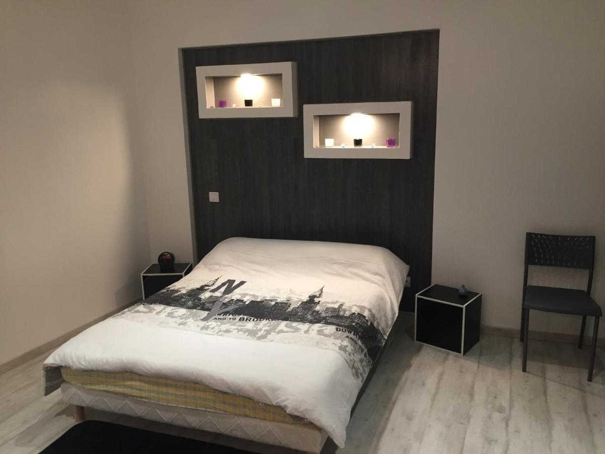 Apartament La Desirade Catllar Zewnętrze zdjęcie