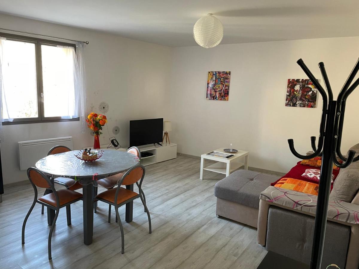 Apartament La Desirade Catllar Zewnętrze zdjęcie